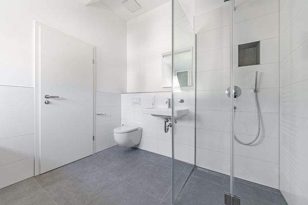 Dusch-/WC-Bereich 16a