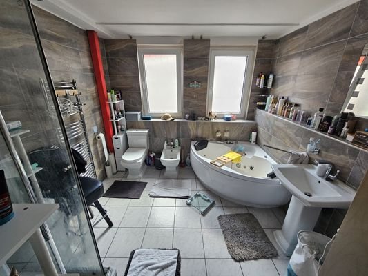 Wohnung_Bad_1