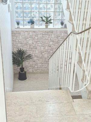 Gepflegtes Treppenhaus