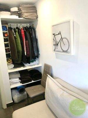 Zimmer mit Schlafsofa/Büro/Ankleide