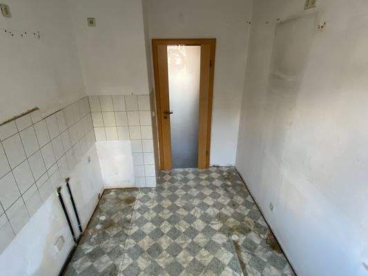 Küche mit Blick zur Tür