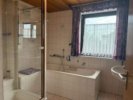 Badezimmer Erdgeschoss