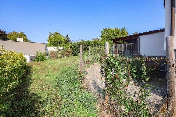 Grundstück Westseite