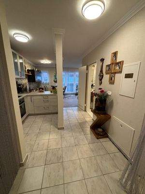 Blick vom Flur zur Küche