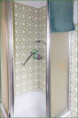 Tageslicht-Bad Dusche linke Seite - Erdgeschoss