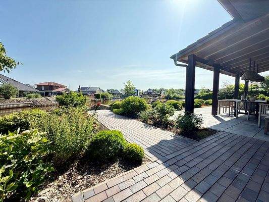 Garten mit Wasserblick