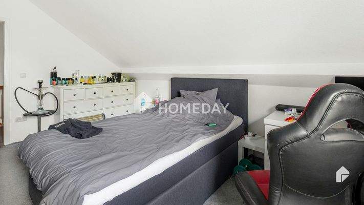 1. OG Kinderzimmer 1 2