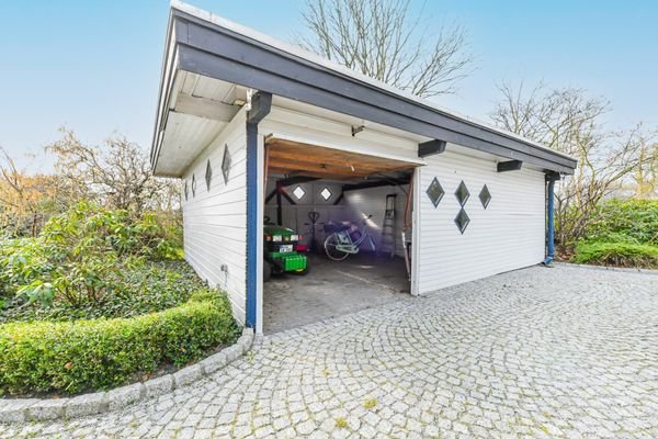 Doppelgarage 