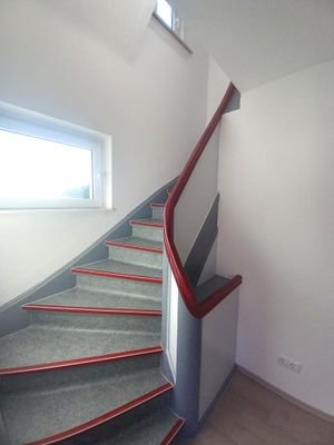 WE 2 über 2 Etagen .jpg