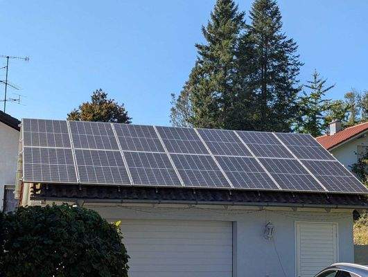 Photovoltaikanlage (ges. Dachfläche)