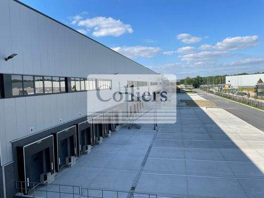 Aussenansicht Halle Neubau