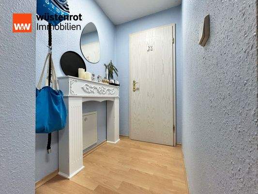 Kleiner Flur: Ankommen, ablegen, durchatmen