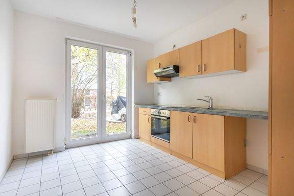 Küche mit Einbauküche