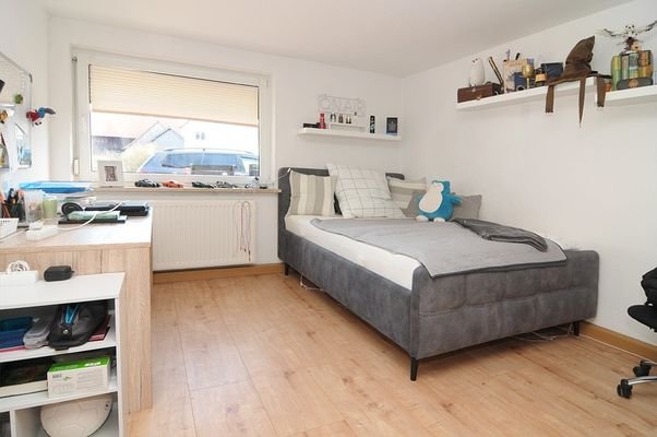 Kinderzimmer EG