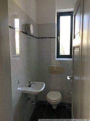 Gäste-WC - 2 Zimmer in Radebeul