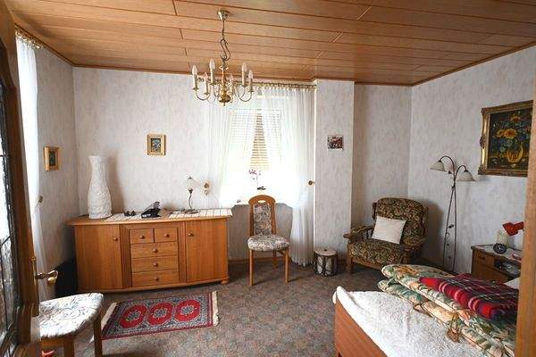 Zusätzliches Schlafzimmer im EG