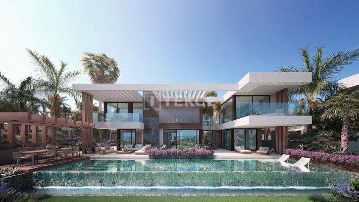 Luxury Detached Villas Close to Puerto Banus in Marbella