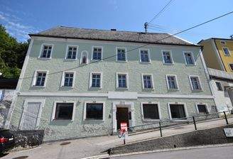Ansicht - Geschichtsträchtiges Jahrhundertwendehaus mit Blick auf Burghausen Kauf Hochburg-Ach Oberösterreich