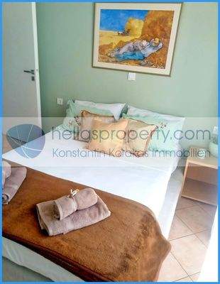 4a88a02bd21247728893a0c3932a3ffd-original