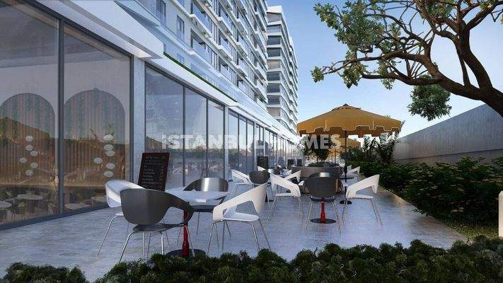 Stylish Flats in a Complex with Pool in Bağcılar Istanbul