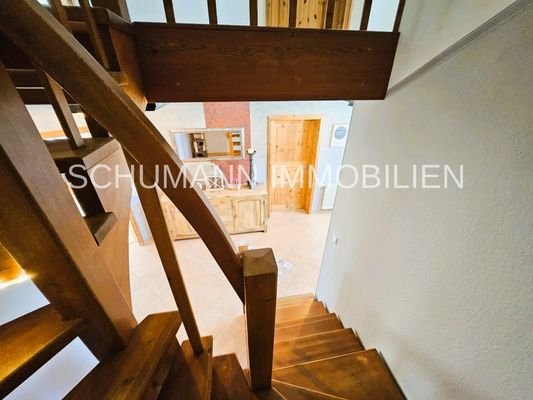 Massive Holztreppe