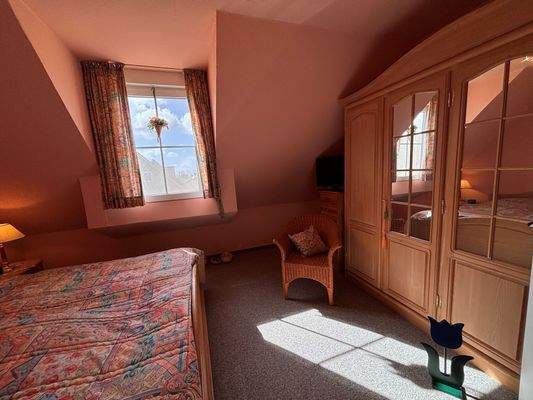 Schlafzimmer Ansicht 2 OG