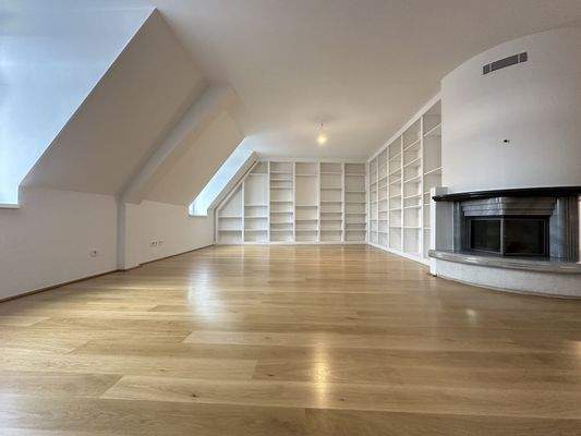 20251211_123617437_iOS