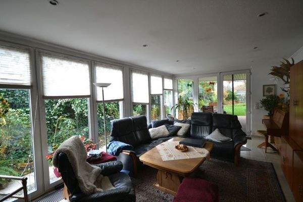 Zweites Wohnzimmer mit Wintergartenerweiterung