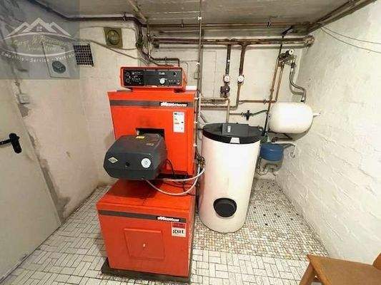 Ölzentralheizung