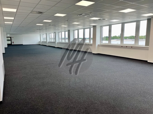 INFOS UNTER: 06171-586000