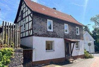 Historisches Fachwerkhaus mit Potenzial in Burghaun-Gruben