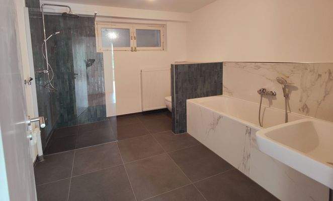 Badezimmer Erdgeschoss