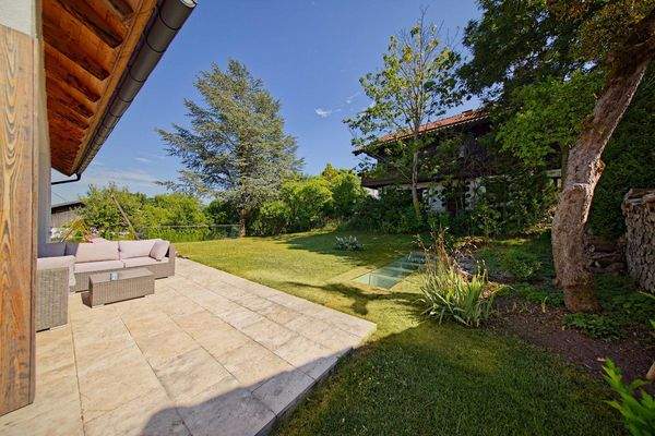 Sonnenterrasse-Garten