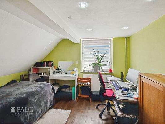 Arbeits-/Kinderzimmer