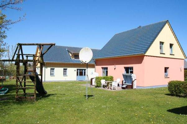 Nixenhus mit 2 Ferienwohnungen