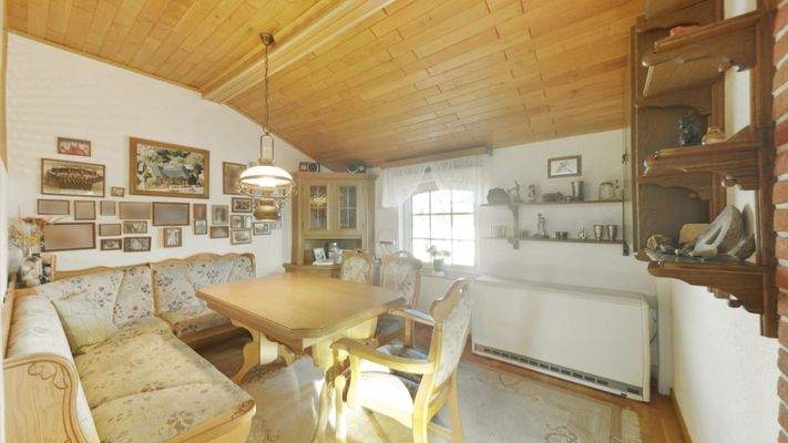 Esszimmer Wohnung oben