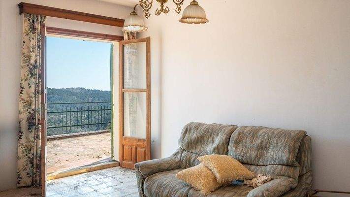 Grundstück mit Haus und Blick auf das Meer zu verkaufen in Galilea, Mallorca
