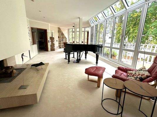 Wohnbereich mit Kamin