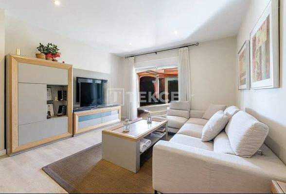 4-Bedroom Apartment in Arroyo de la Miel Benalmádena