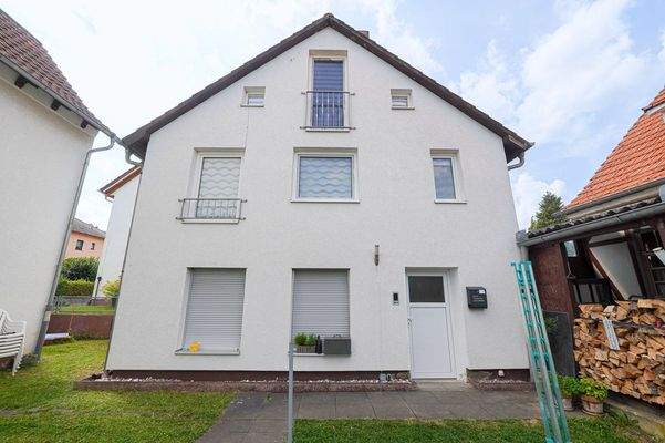 Voreransicht kl. Einfamilienhaus