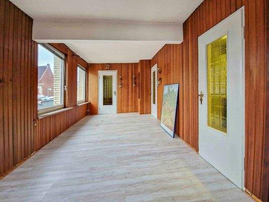 individuell nutzbares Zimmer im OG