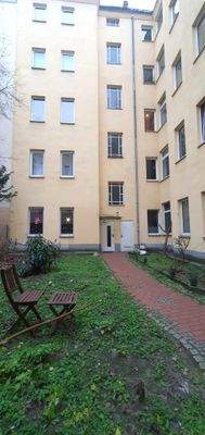 Der gepflegte Innenhof.jpg