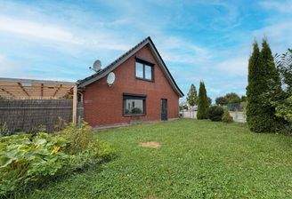 Attraktive Außenansicht – Komfort und Stil vereint