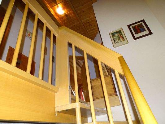 DG - EG Treppenhaus.JPG