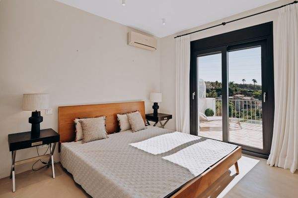 Photo: House in Marbella Golden Mile