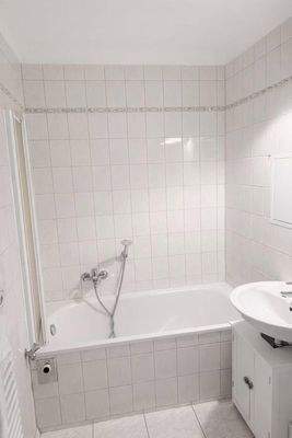 Badezimmer mit Dusche