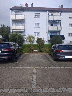 Stellplatz für 1 PKW