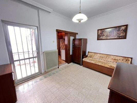 Kreta, Chania-Nea Chora: 2-Zimmer-Wohnung mit Balkon in der Nähe des Stadtzentrums zu verkaufen