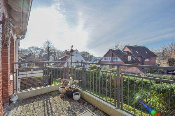 Balkon mit Sonnenausrichtung.