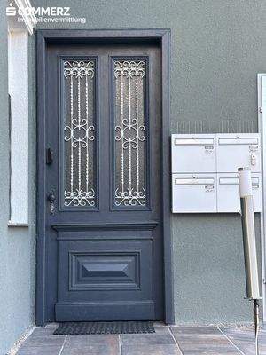 Eingangstüre